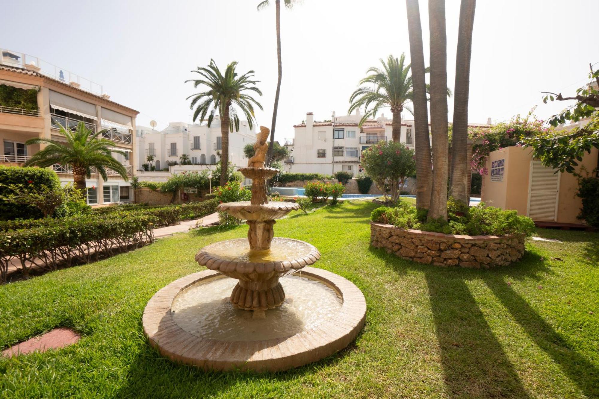 Nerja Jarales Menyber Apartment Exterior photo
